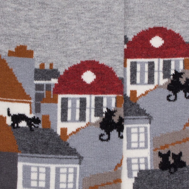 Socken mit Katzen über den Dächern von Paris