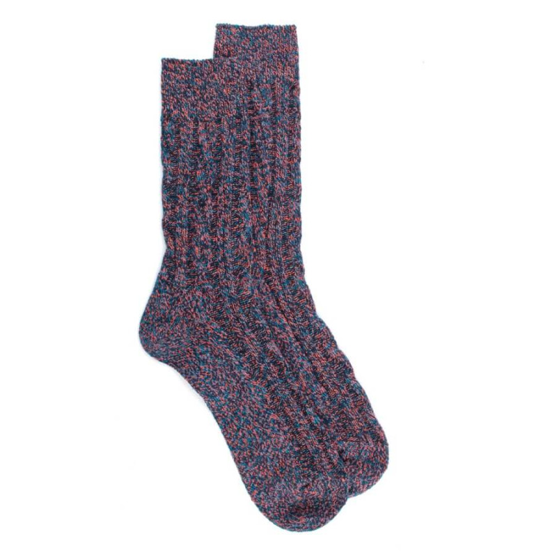 Melierte Socken mit Zopfmuster aus recycelter Baumwolle || Doré Doré