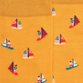 Socken für Herren in lisle gemusterten Segelbooten - Gelb | Doré Doré