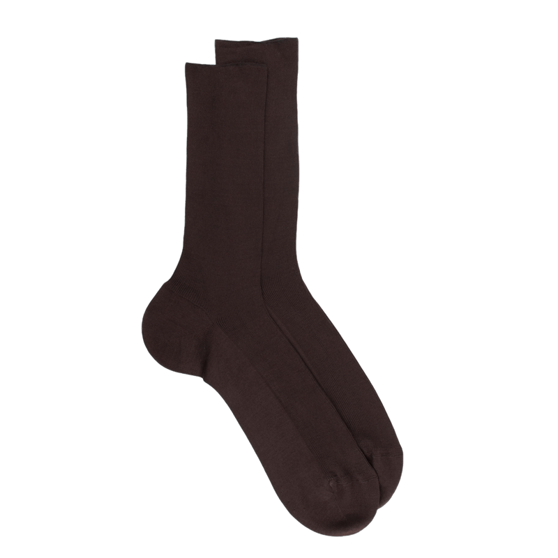 Braune Socken speziell für empfindliche Beine
